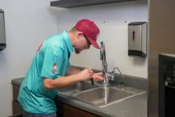 Kitchen_Sink_Installation_&_Repair